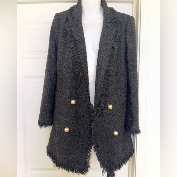 Zara Women's Black Frayed Tweed Boucle Blazer Jacket w Pearl Buttons, Small EUC - Picture 4 of 11